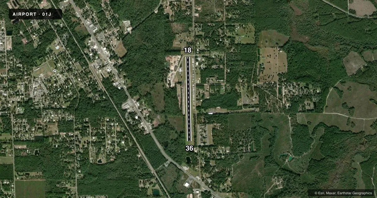 Top-down satellite sketch of 01J HILLIARD AIRPARK in HILLIARD, FLORIDA, showing runways 18/36 drawn to scale over Esri World Imagery