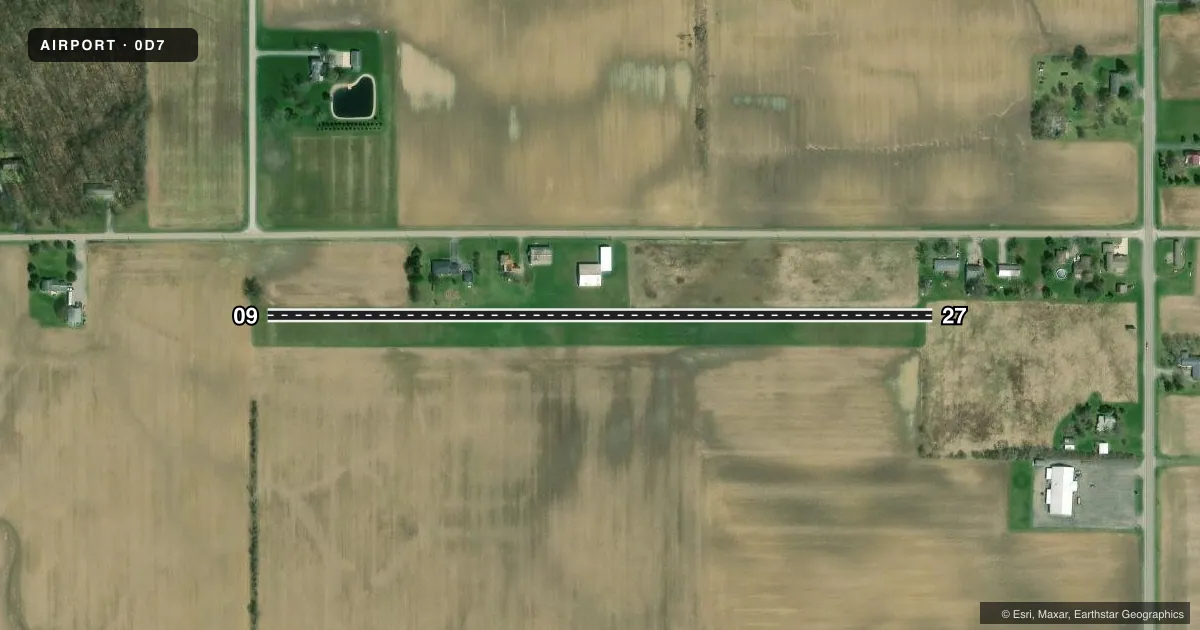 Top-down satellite sketch of 0D7 ADA in ADA, OHIO, showing runways 09/27 drawn to scale over Esri World Imagery
