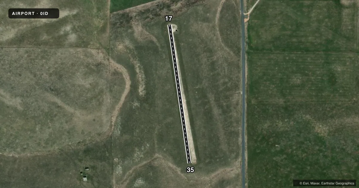 Top-down satellite sketch of 0ID W E RANCH in THATCHER, IDAHO, showing runways 17/35 drawn to scale over Esri World Imagery