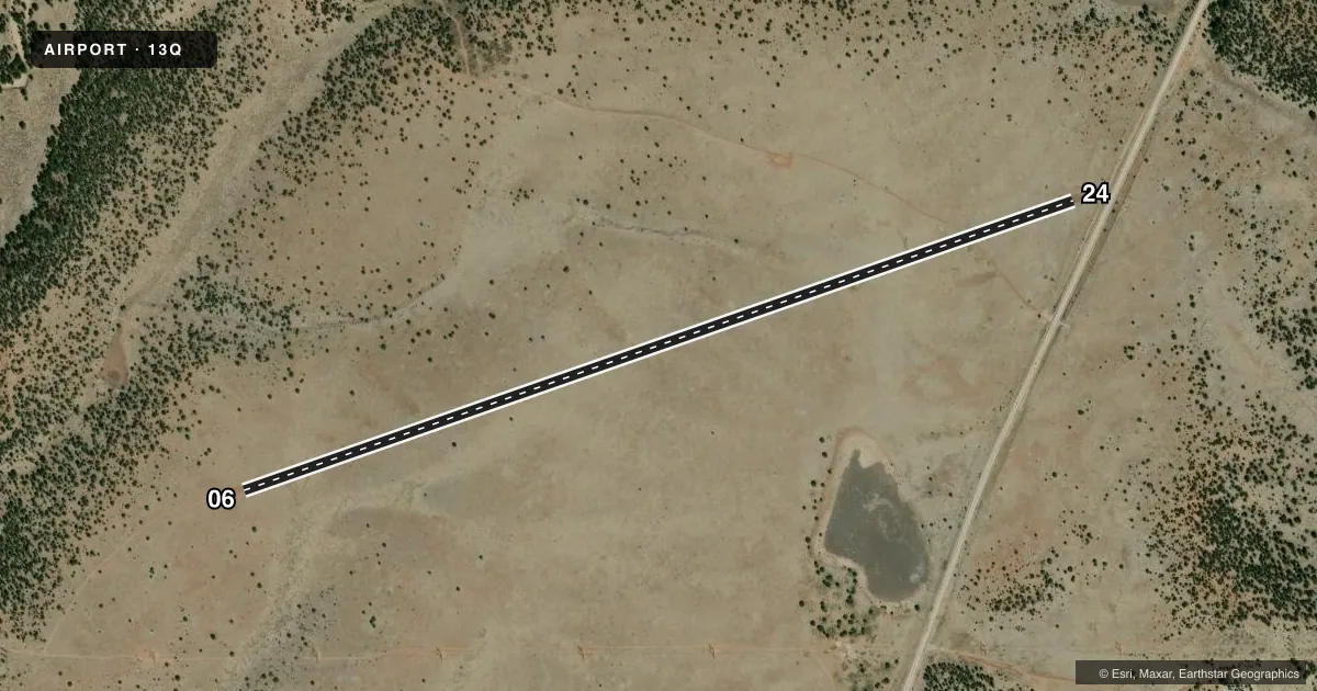 Top-down satellite sketch of 13Q JEWETT MESA in APACHE CREEK, NEW MEXICO, showing runways 06/24 drawn to scale over Esri World Imagery