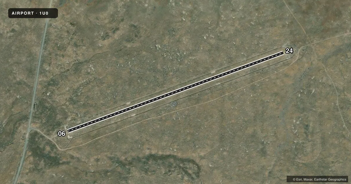 Top-down satellite sketch of 1U0 BEAR TRAP in MINIDOKA, IDAHO, showing runways 06/24 drawn to scale over Esri World Imagery