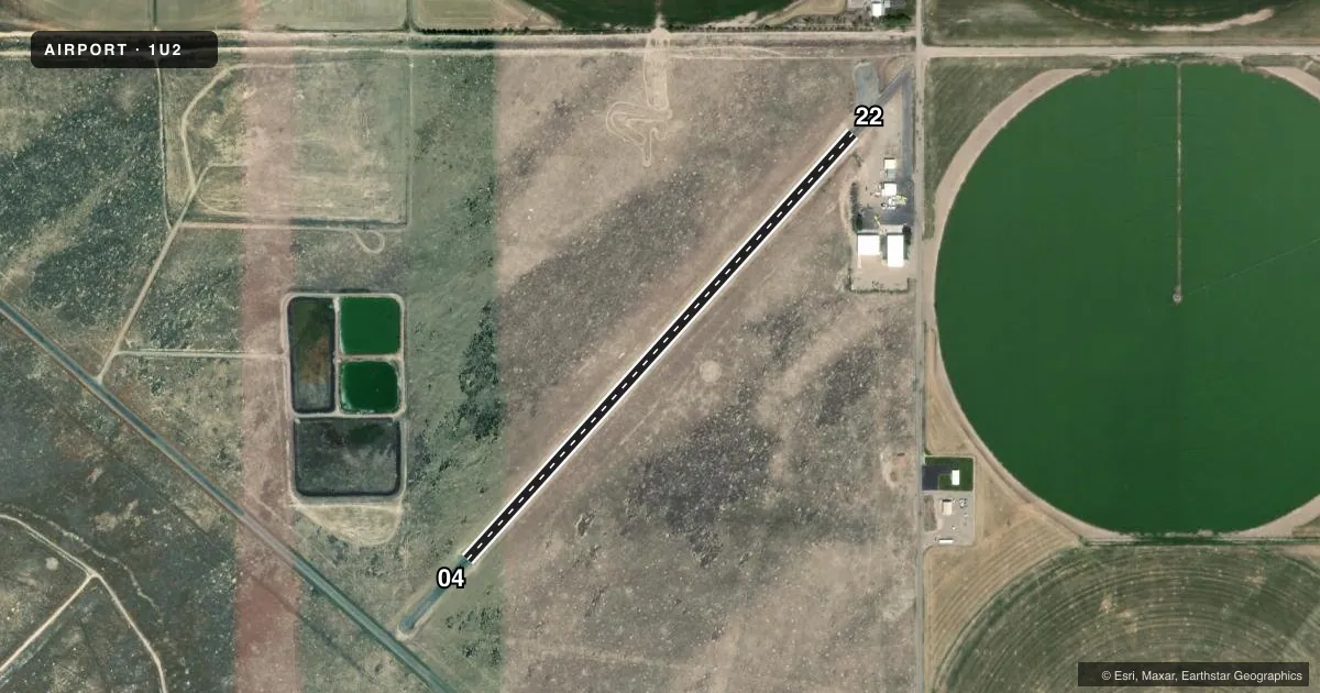 Top-down satellite sketch of 1U2 MUD LAKE/WEST JEFFERSON COUNTY in MUD LAKE, IDAHO, showing runways 04/22 drawn to scale over Esri World Imagery
