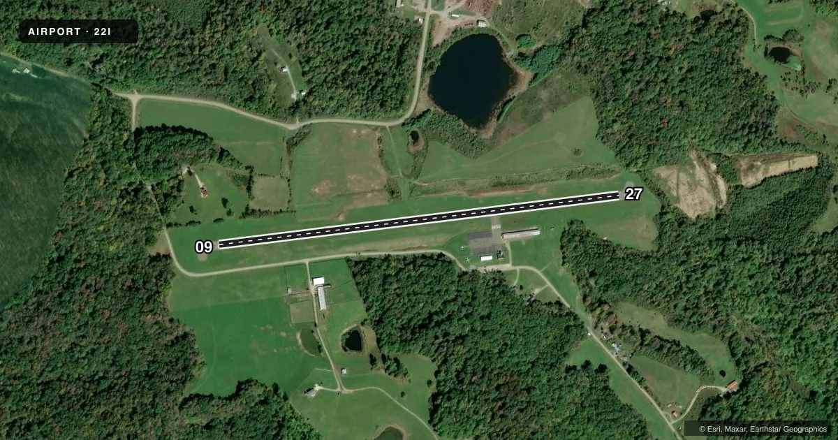 Top-down satellite sketch of 22I VINTON COUNTY in MC ARTHUR, OHIO, showing runways 09/27 drawn to scale over Esri World Imagery