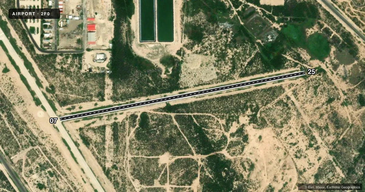 Top-down satellite sketch of 2F0 IRAAN MUNI in IRAAN, TEXAS, showing runways 07/25 drawn to scale over Esri World Imagery