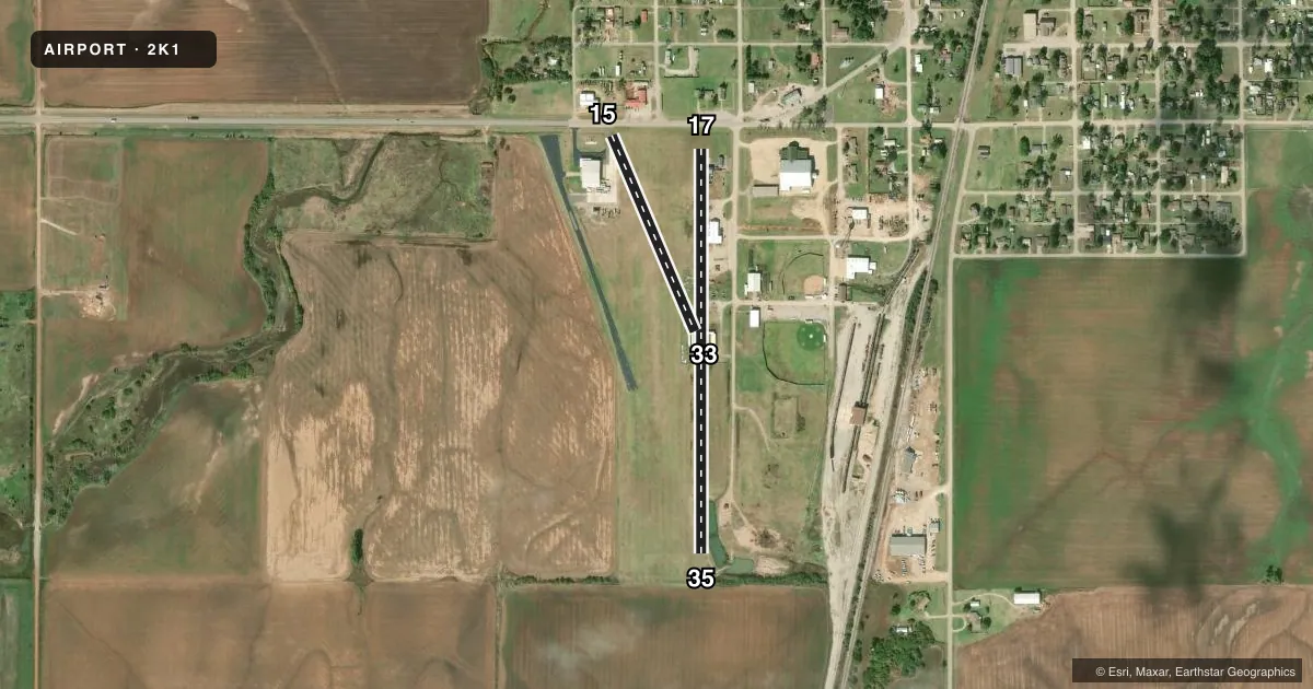Top-down satellite sketch of 2K1 POND CREEK MUNI in POND CREEK, OKLAHOMA, showing runways 17/35, 15/33 drawn to scale over Esri World Imagery