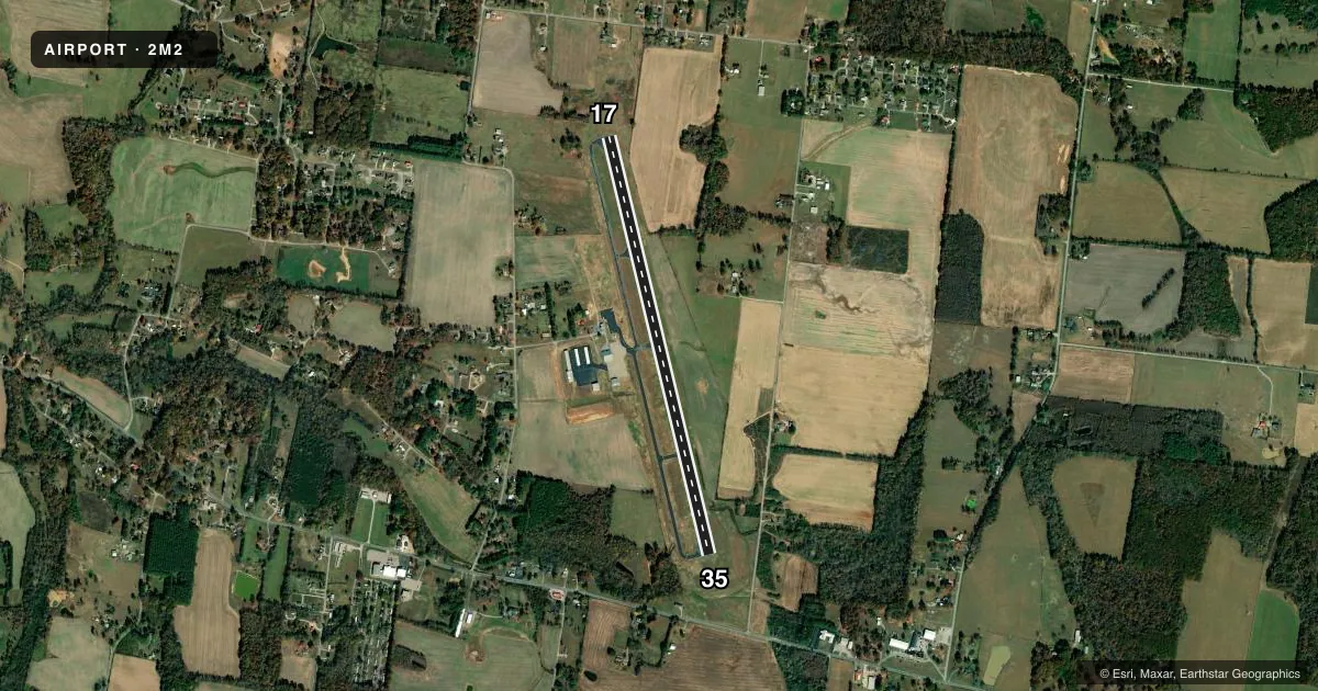 Top-down satellite sketch of 2M2 LAWRENCEBURG/LAWRENCE COUNTY (FLEEMAN FLD) in LAWRENCEBURG, TENNESSEE, showing runways 17/35 drawn to scale over Esri World Imagery