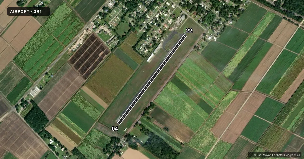 Top-down satellite sketch of 2R1 LE MAIRE MEML in JEANERETTE, LOUISIANA, showing runways 04/22 drawn to scale over Esri World Imagery