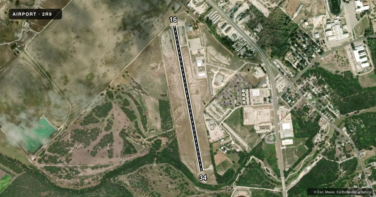 Top-down satellite sketch of 2R9 KENEDY RGNL in KENEDY, TEXAS, showing runways 16/34 drawn to scale over Esri World Imagery