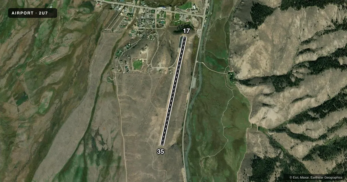Top-down satellite sketch of 2U7 STANLEY in STANLEY, IDAHO, showing runways 17/35 drawn to scale over Esri World Imagery