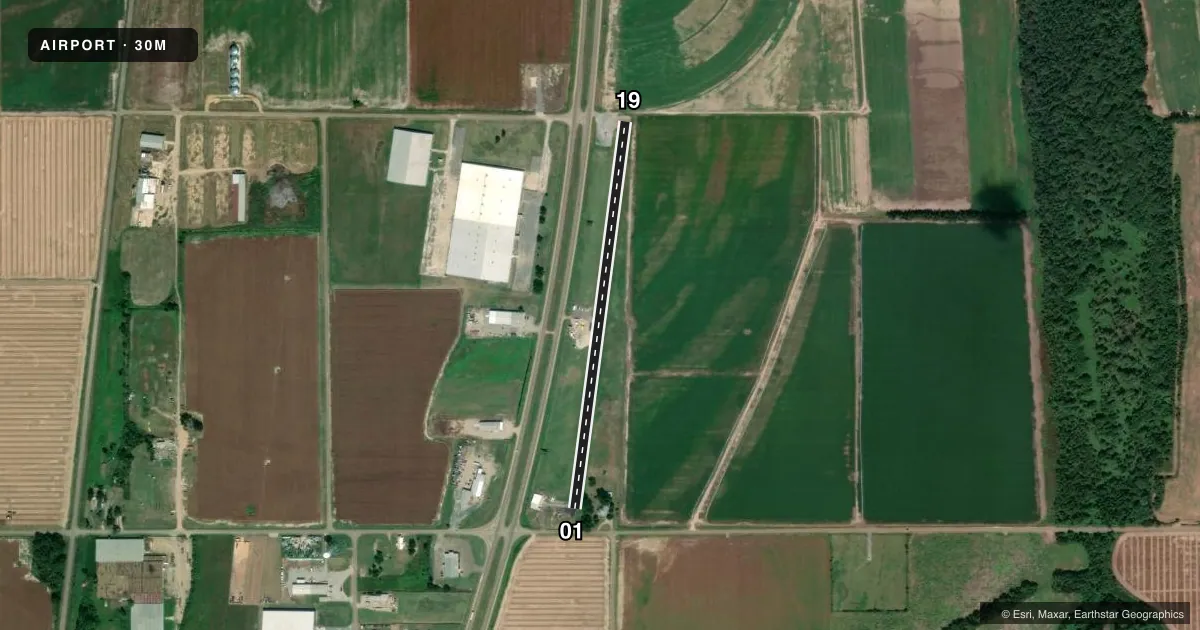 Top-down satellite sketch of 30M RALPH M SHARPE in TUNICA, MISSISSIPPI, showing runways 01/19 drawn to scale over Esri World Imagery