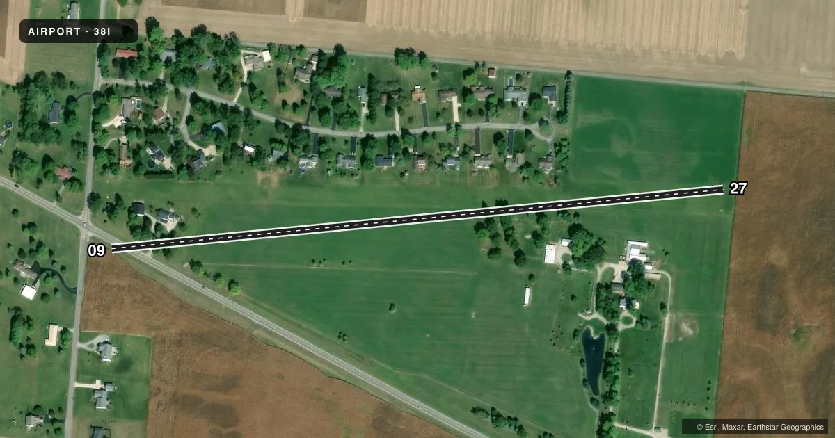 Top-down satellite sketch of 38I COOK in URBANA, OHIO, showing runways 09/27 drawn to scale over Esri World Imagery