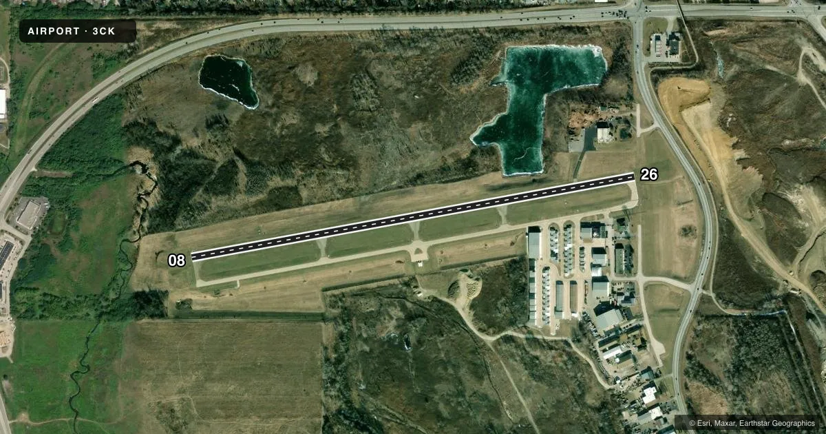 Top-down satellite sketch of 3CK LAKE IN THE HILLS in CHICAGO/LAKE IN THE HILLS, ILLINOIS, showing runways 08/26 drawn to scale over Esri World Imagery