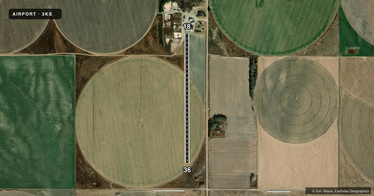 Top-down satellite sketch of 3KS HF STRIP in FOWLER, KANSAS, showing runways 18/36 drawn to scale over Esri World Imagery
