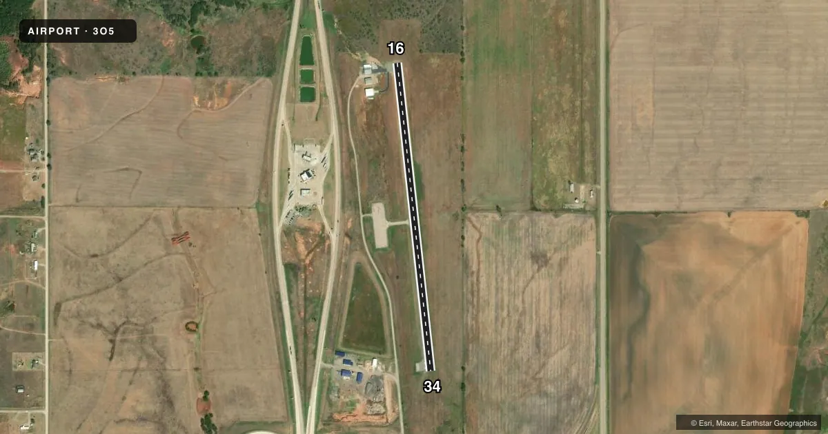 Top-down satellite sketch of 3O5 WALTERS MUNI in WALTERS, OKLAHOMA, showing runways 16/34 drawn to scale over Esri World Imagery