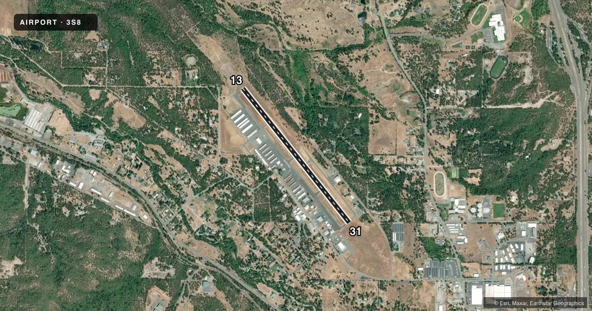 Top-down satellite sketch of 3S8 GRANTS PASS in GRANTS PASS, OREGON, showing runways 13/31 drawn to scale over Esri World Imagery