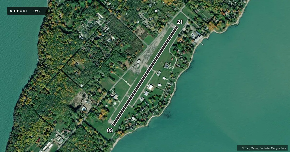 Top-down satellite sketch of 3W2 PUT IN BAY in PUT IN BAY, OHIO, showing runways 03/21 drawn to scale over Esri World Imagery