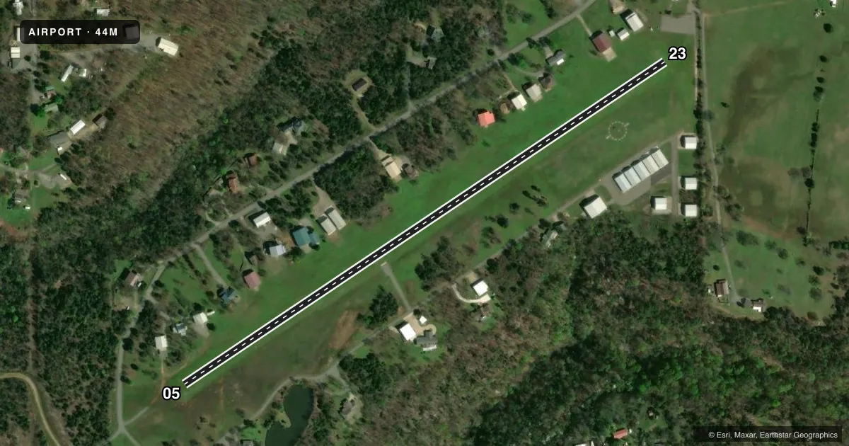 Top-down satellite sketch of 44M TENKILLER LAKE AIRPARK in COOKSON, OKLAHOMA, showing runways 05/23 drawn to scale over Esri World Imagery