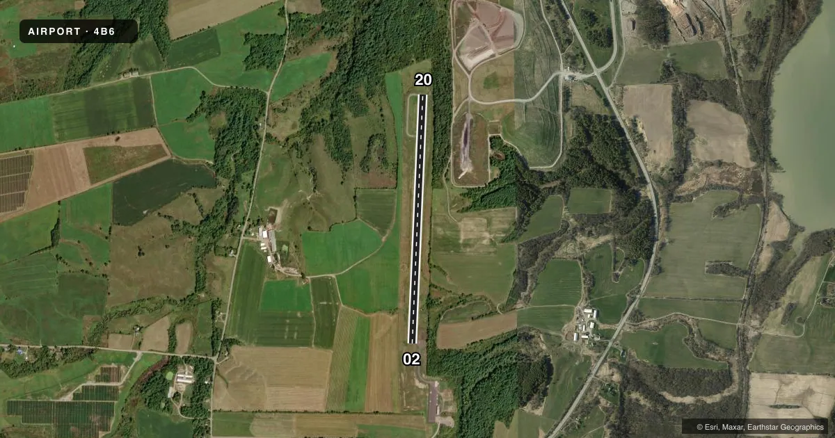 Top-down satellite sketch of 4B6 TICONDEROGA MUNI in TICONDEROGA, NEW YORK, showing runways 02/20 drawn to scale over Esri World Imagery