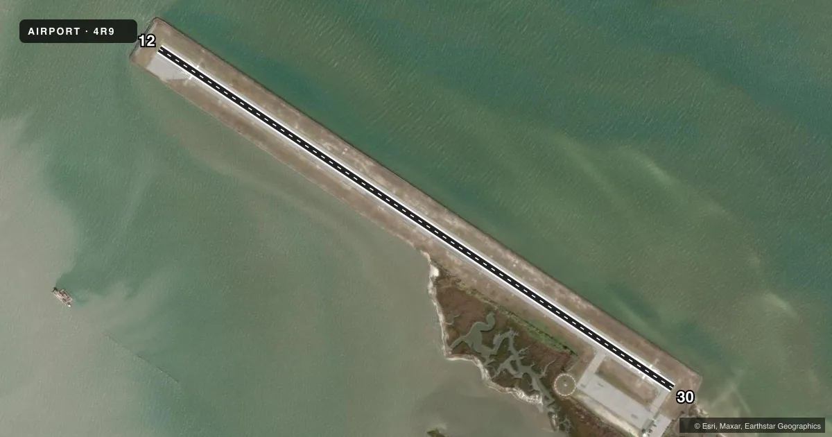 Top-down satellite sketch of 4R9 JEREMIAH DENTON in DAUPHIN ISLAND, ALABAMA, showing runways 12/30 drawn to scale over Esri World Imagery