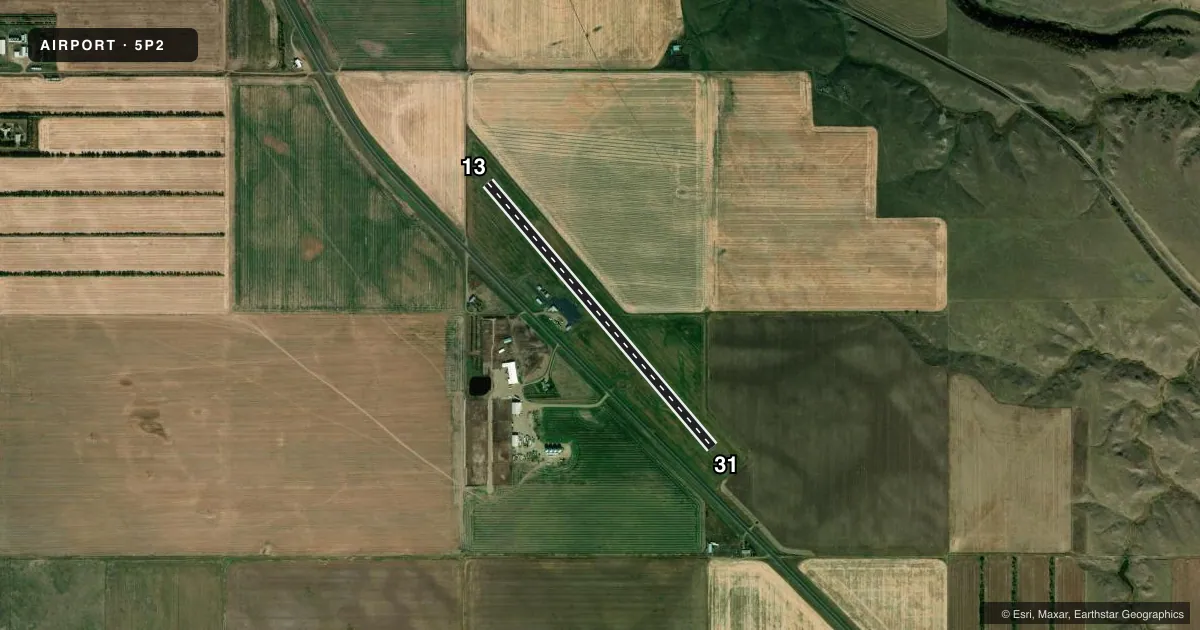 Top-down satellite sketch of 5P2 MC LAUGHLIN MUNI in MC LAUGHLIN, SOUTH DAKOTA, showing runways 13/31 drawn to scale over Esri World Imagery