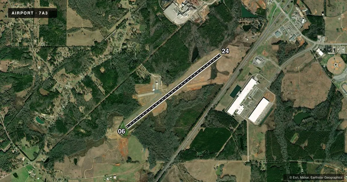 Top-down satellite sketch of 7A3 LANETT RGNL in LANETT, ALABAMA, showing runways 06/24 drawn to scale over Esri World Imagery