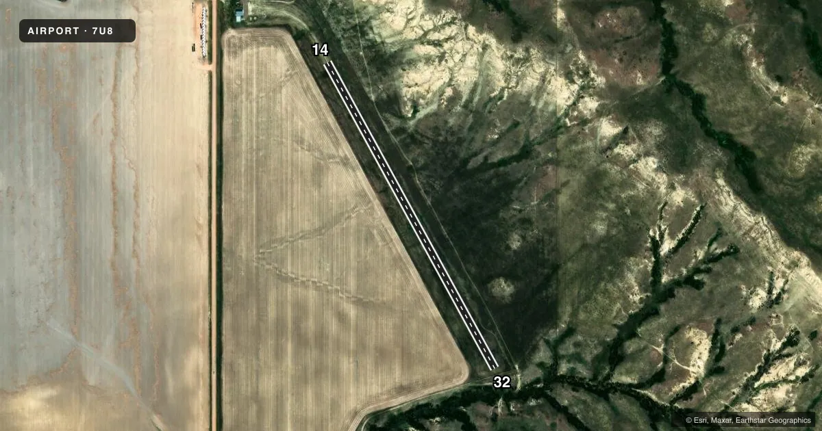 Top-down satellite sketch of 7U8 RICHEY in RICHEY, MONTANA, showing runways 14/32 drawn to scale over Esri World Imagery