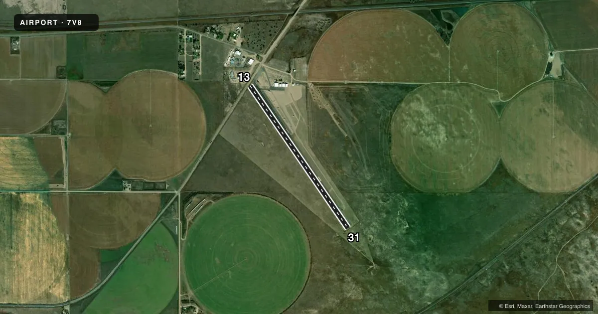 Top-down satellite sketch of 7V8 JULESBURG MUNI in JULESBURG, COLORADO, showing runways 13/31 drawn to scale over Esri World Imagery
