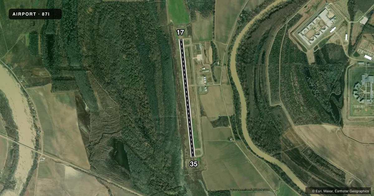 Top-down satellite sketch of 87I YAZOO COUNTY in YAZOO CITY, MISSISSIPPI, showing runways 17/35 drawn to scale over Esri World Imagery