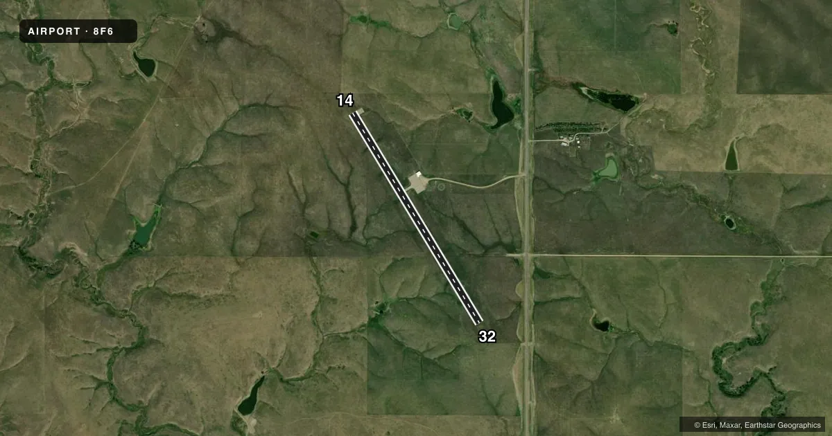 Top-down satellite sketch of 8F6 MURDO MUNI in MURDO, SOUTH DAKOTA, showing runways 14/32 drawn to scale over Esri World Imagery