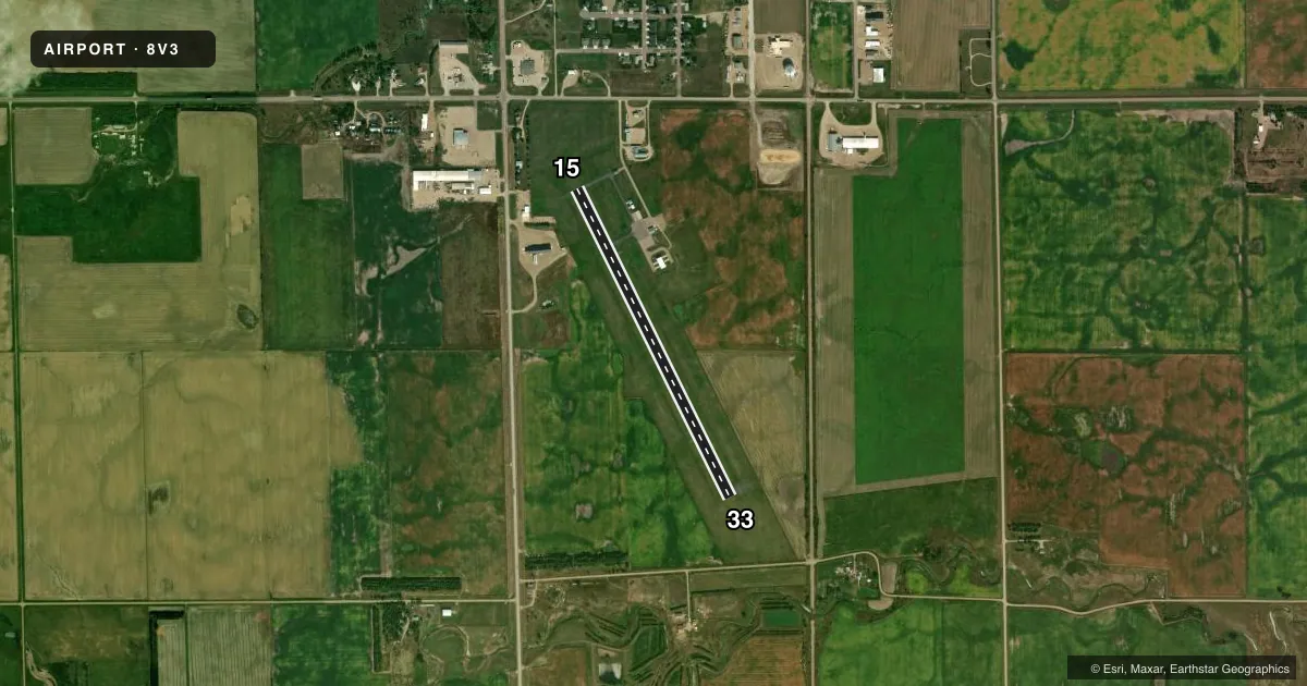 Top-down satellite sketch of 8V3 PARKSTON MUNI in PARKSTON, SOUTH DAKOTA, showing runways 15/33 drawn to scale over Esri World Imagery