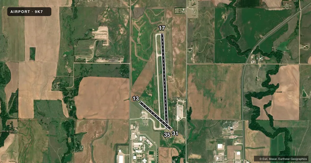 Top-down satellite sketch of 9K7 ELLSWORTH MUNI in ELLSWORTH, KANSAS, showing runways 17/35, 13/31 drawn to scale over Esri World Imagery
