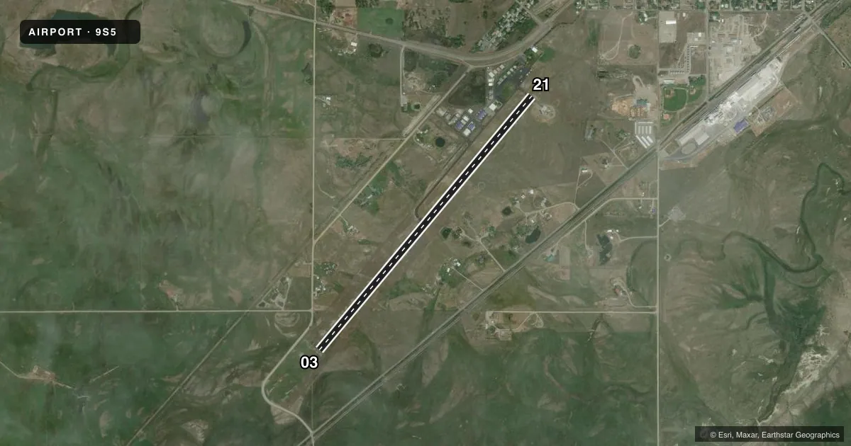 Top-down satellite sketch of 9S5 THREE FORKS in THREE FORKS, MONTANA, showing runways 03/21 drawn to scale over Esri World Imagery