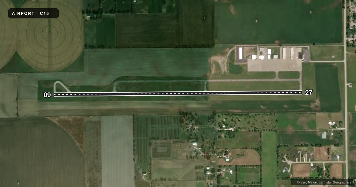Top-down satellite sketch of C15 PEKIN MUNI in PEKIN, ILLINOIS, showing runways 09/27 drawn to scale over Esri World Imagery
