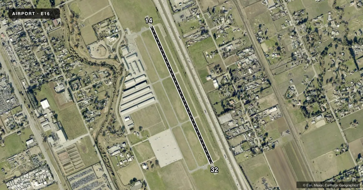 Top-down satellite sketch of E16 SAN MARTIN in SAN MARTIN, CALIFORNIA, showing runways 14/32 drawn to scale over Esri World Imagery