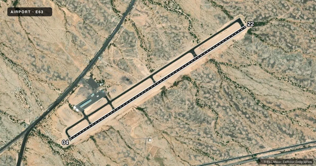 Top-down satellite sketch of E63 GILA BEND MUNI in GILA BEND, ARIZONA, showing runways 04/22 drawn to scale over Esri World Imagery