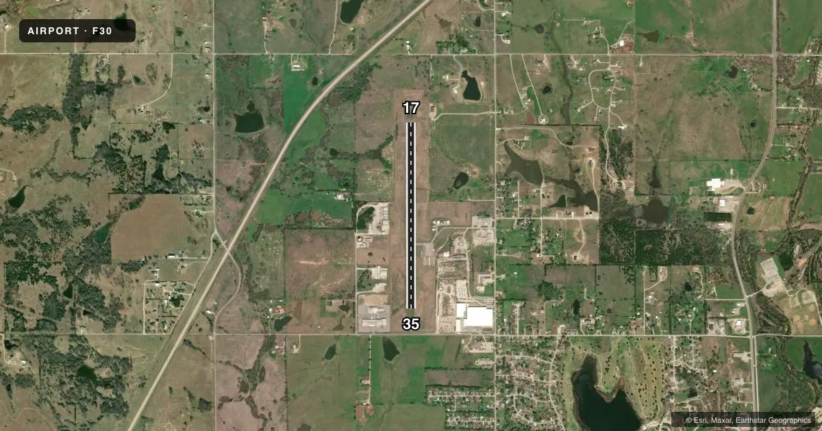 Top-down satellite sketch of F30 SULPHUR MUNI in SULPHUR, OKLAHOMA, showing runways 17/35 drawn to scale over Esri World Imagery