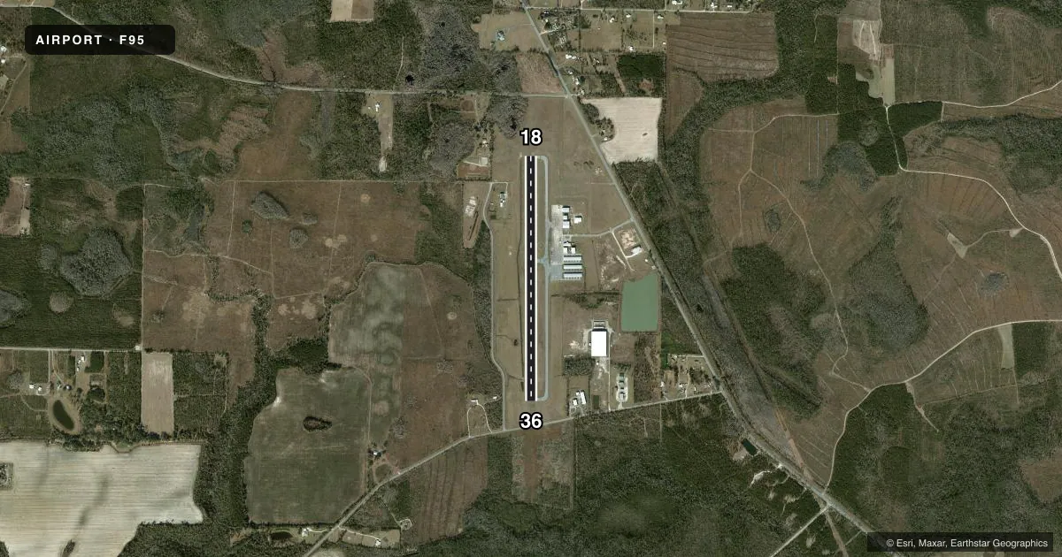 Top-down satellite sketch of F95 CALHOUN COUNTY in BLOUNTSTOWN, FLORIDA, showing runways 18/36 drawn to scale over Esri World Imagery