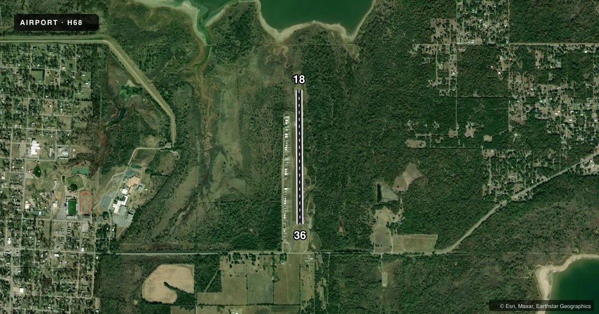 Top-down satellite sketch of H68 HEFNER-EASLEY in WAGONER, OKLAHOMA, showing runways 18/36 drawn to scale over Esri World Imagery