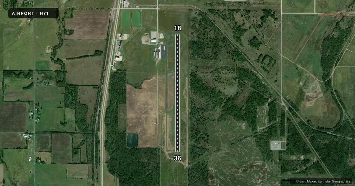 Top-down satellite sketch of H71 MID-AMERICA INDUSTRIAL in PRYOR, OKLAHOMA, showing runways 18/36 drawn to scale over Esri World Imagery