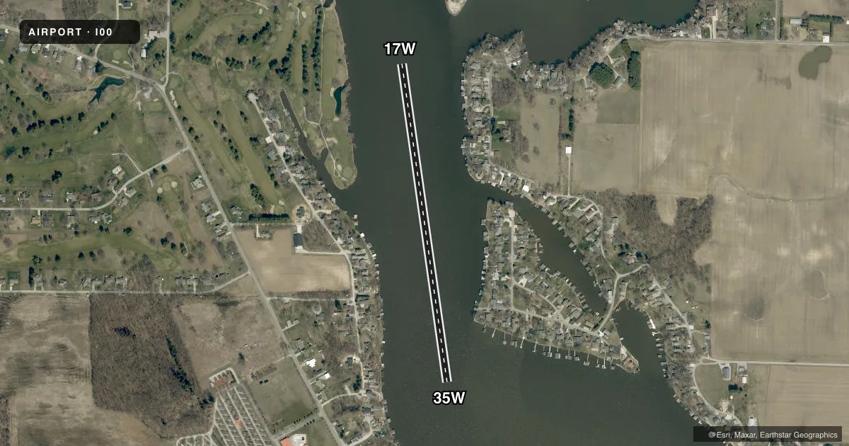 Top-down satellite sketch of I00 LAKE SHAFER in MONTICELLO, INDIANA, showing runways 17W/35W drawn to scale over Esri World Imagery