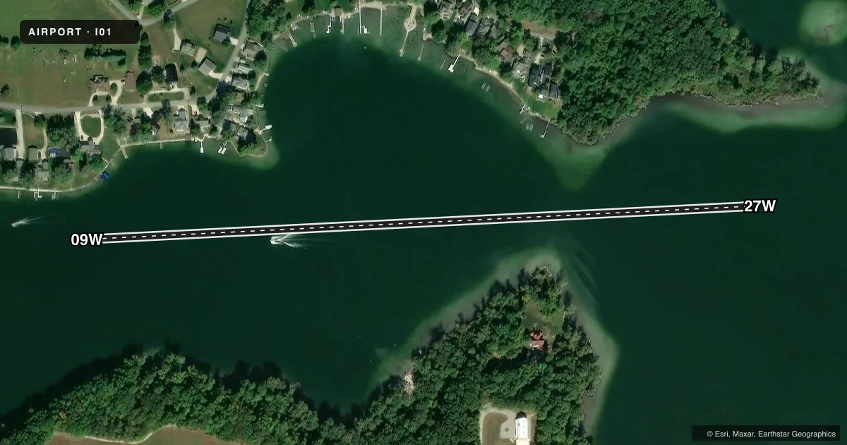 Top-down satellite sketch of I01 DALLAS LAKE in LAGRANGE, INDIANA, showing runways 09W/27W drawn to scale over Esri World Imagery