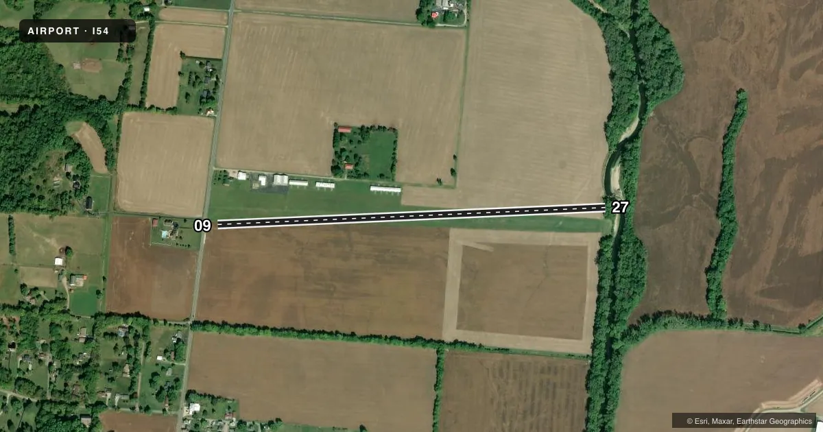 Top-down satellite sketch of I54 MAD RIVER AIRPARK in TREMONT CITY, OHIO, showing runways 09/27 drawn to scale over Esri World Imagery