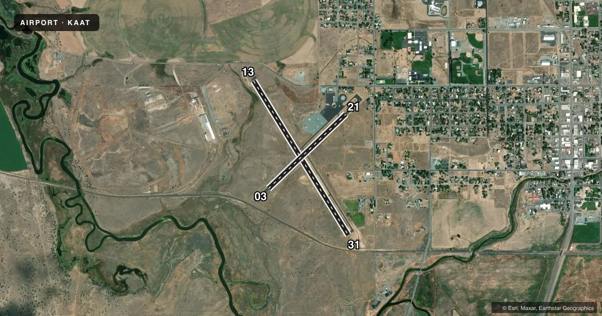 Top-down satellite sketch of KAAT ALTURAS MUNI in ALTURAS, CALIFORNIA, showing runways 13/31, 03/21 drawn to scale over Esri World Imagery