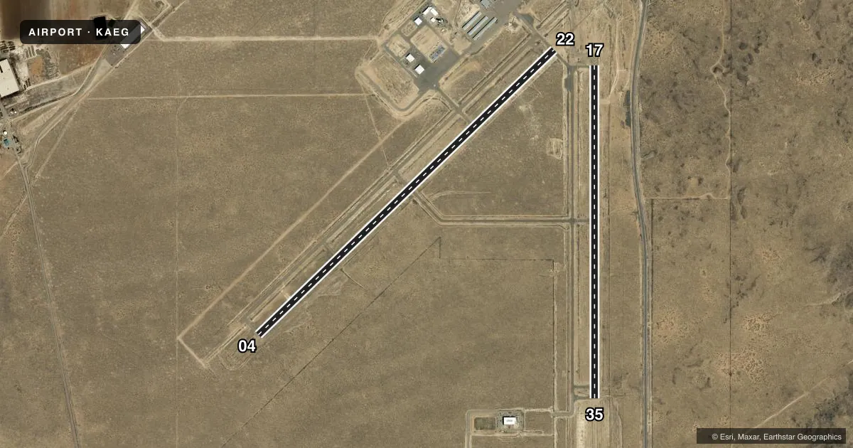 Top-down satellite sketch of KAEG DOUBLE EAGLE II in ALBUQUERQUE, NEW MEXICO, showing runways 04/22, 17/35 drawn to scale over Esri World Imagery