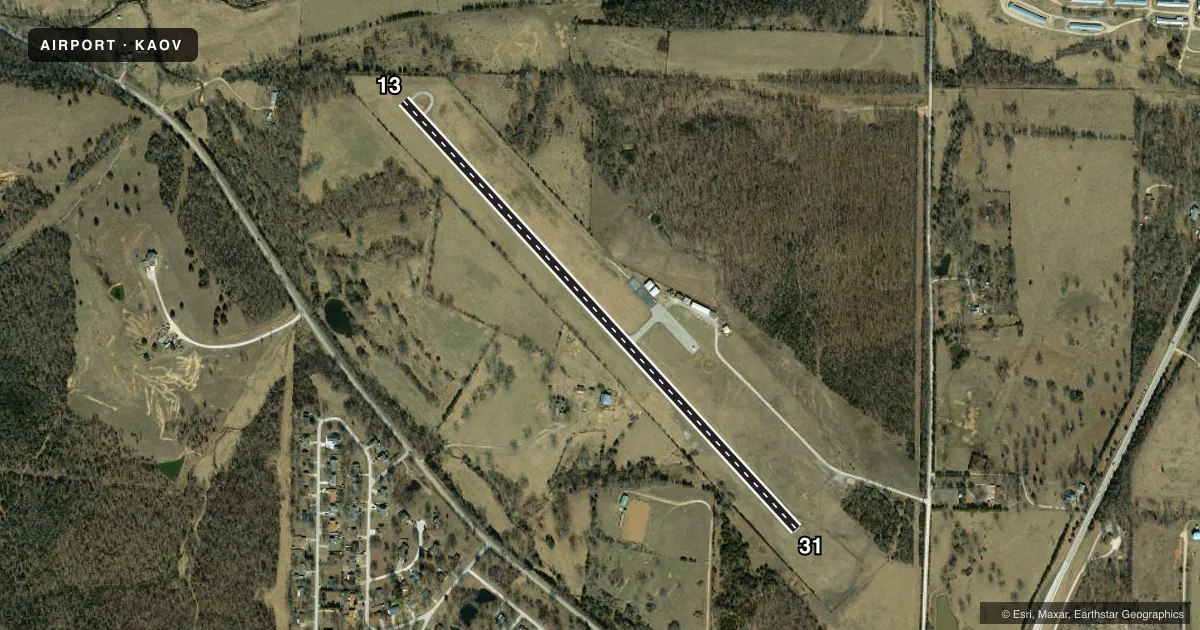 Top-down satellite sketch of KAOV AVA BILL MARTIN MEML in AVA, MISSOURI, showing runways 13/31 drawn to scale over Esri World Imagery
