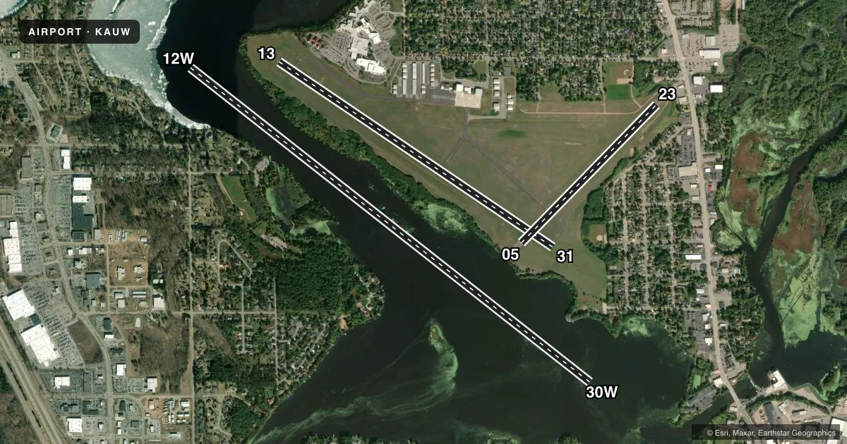 Top-down satellite sketch of KAUW WAUSAU DOWNTOWN in WAUSAU, WISCONSIN, showing runways 12W/30W, 13/31, 05/23 drawn to scale over Esri World Imagery