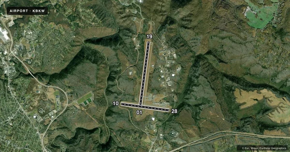 Top-down satellite sketch of KBKW RALEIGH COUNTY MEML in BECKLEY, WEST VIRGINIA, showing runways 01/19, 10/28 drawn to scale over Esri World Imagery