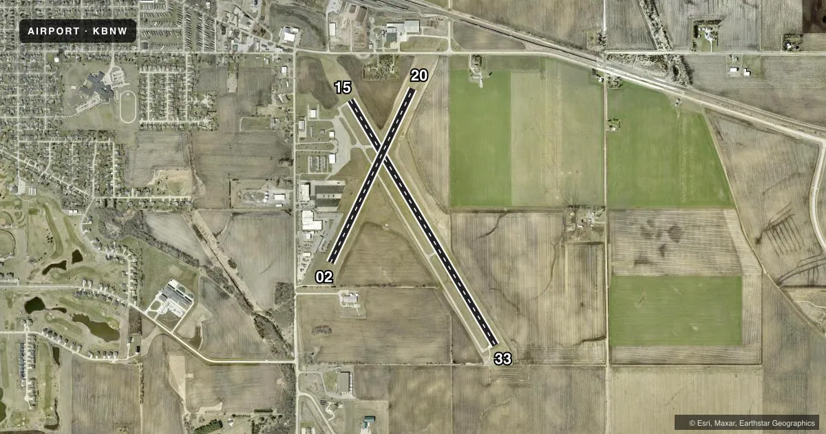 Top-down satellite sketch of KBNW BOONE MUNI in BOONE, IOWA, showing runways 15/33, 02/20 drawn to scale over Esri World Imagery