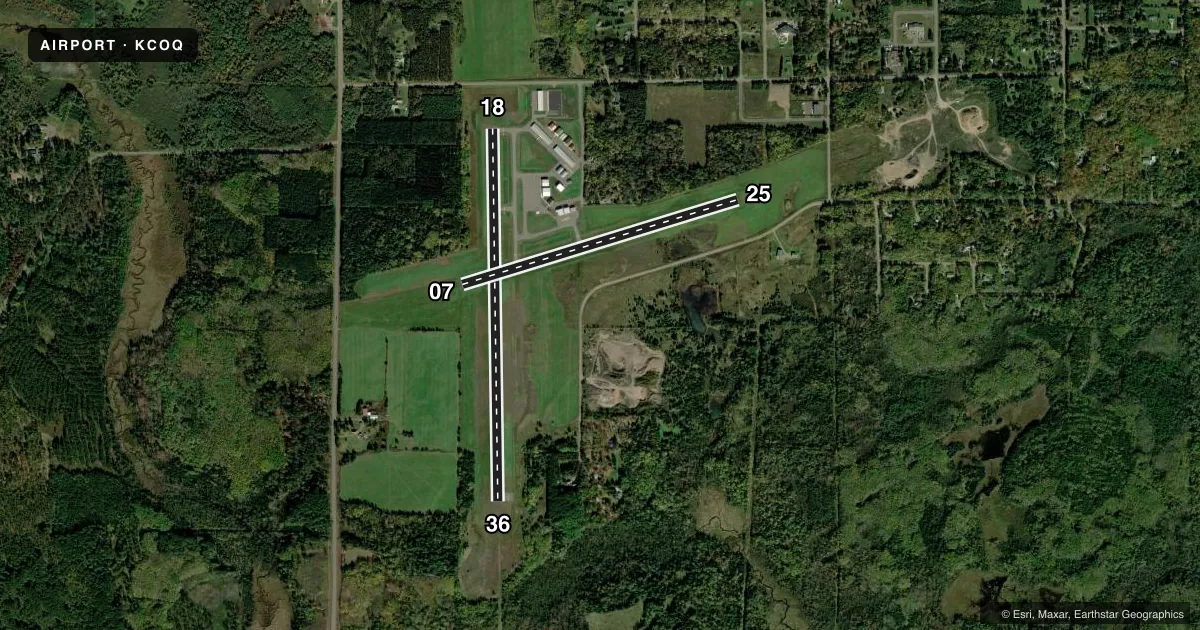 Top-down satellite sketch of KCOQ CLOQUET/CARLTON COUNTY in CLOQUET, MINNESOTA, showing runways 18/36, 07/25 drawn to scale over Esri World Imagery