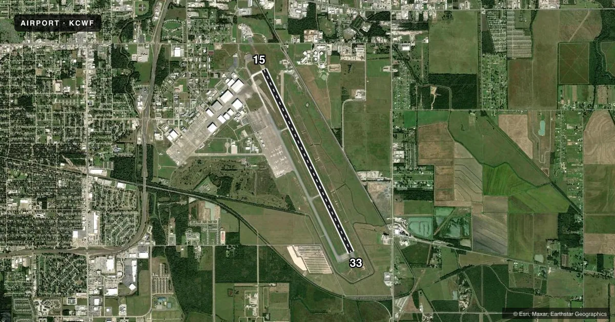 Top-down satellite sketch of KCWF CHENNAULT INTL in LAKE CHARLES, LOUISIANA, showing runways 15/33 drawn to scale over Esri World Imagery